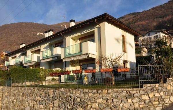 Apartment With Garden And Terrace Beautiful Lake View Bellano Exteriör bild